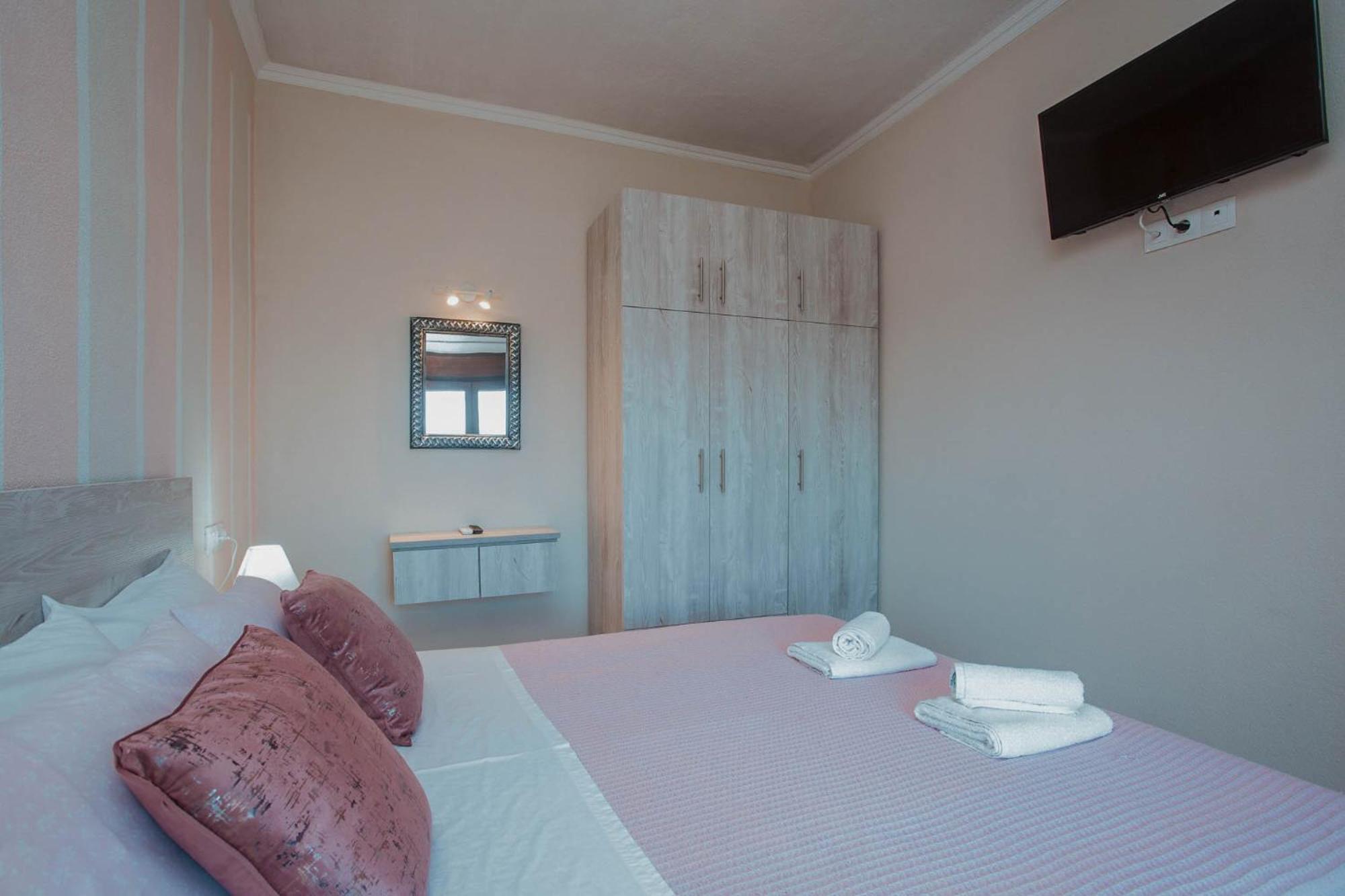 House Christina Apartment Vourvourou Luaran gambar