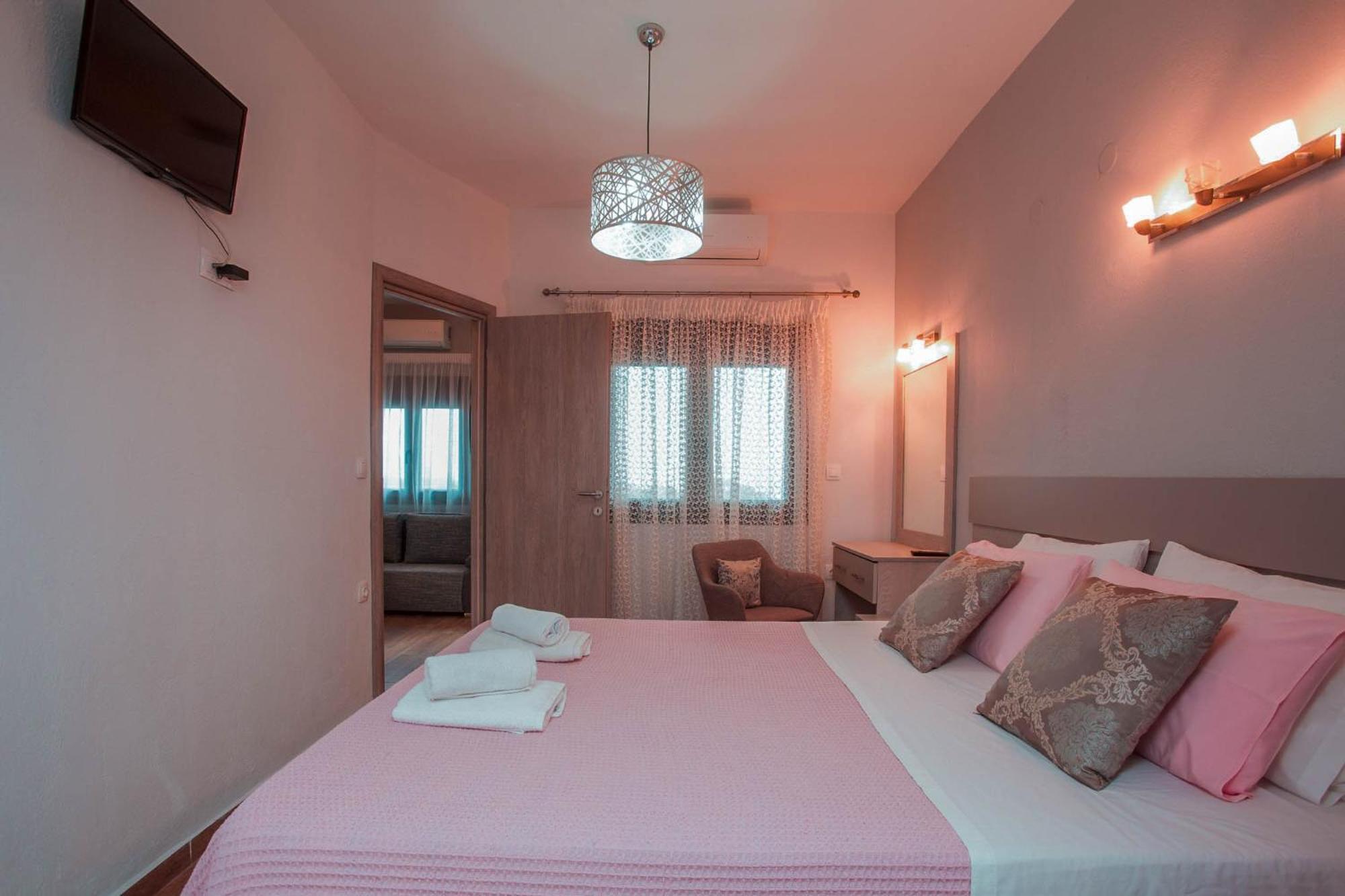 House Christina Apartment Vourvourou Luaran gambar